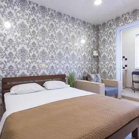Well Located Studio - Yaroslavska Str. 21 Apartamento Jarkov Exterior foto