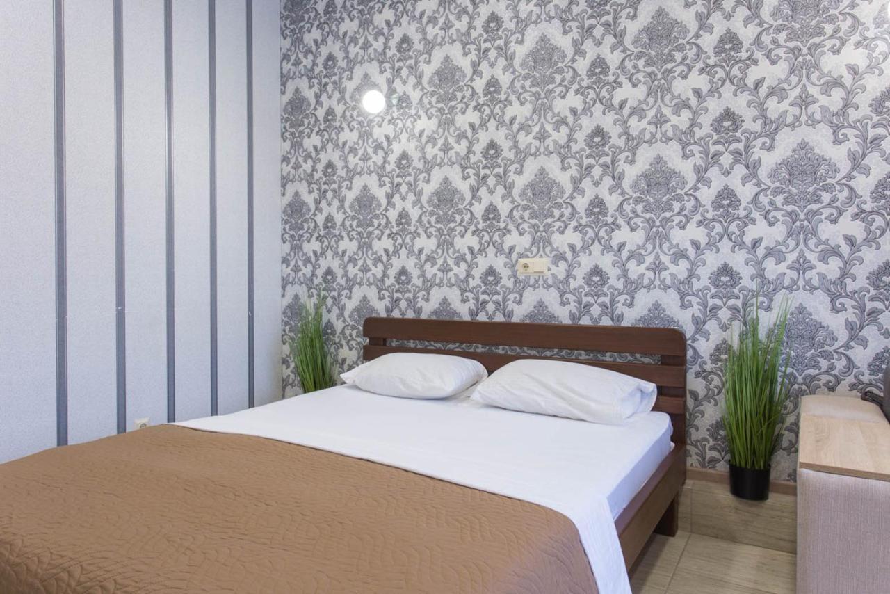Well Located Studio - Yaroslavska Str. 21 Apartamento Jarkov Exterior foto