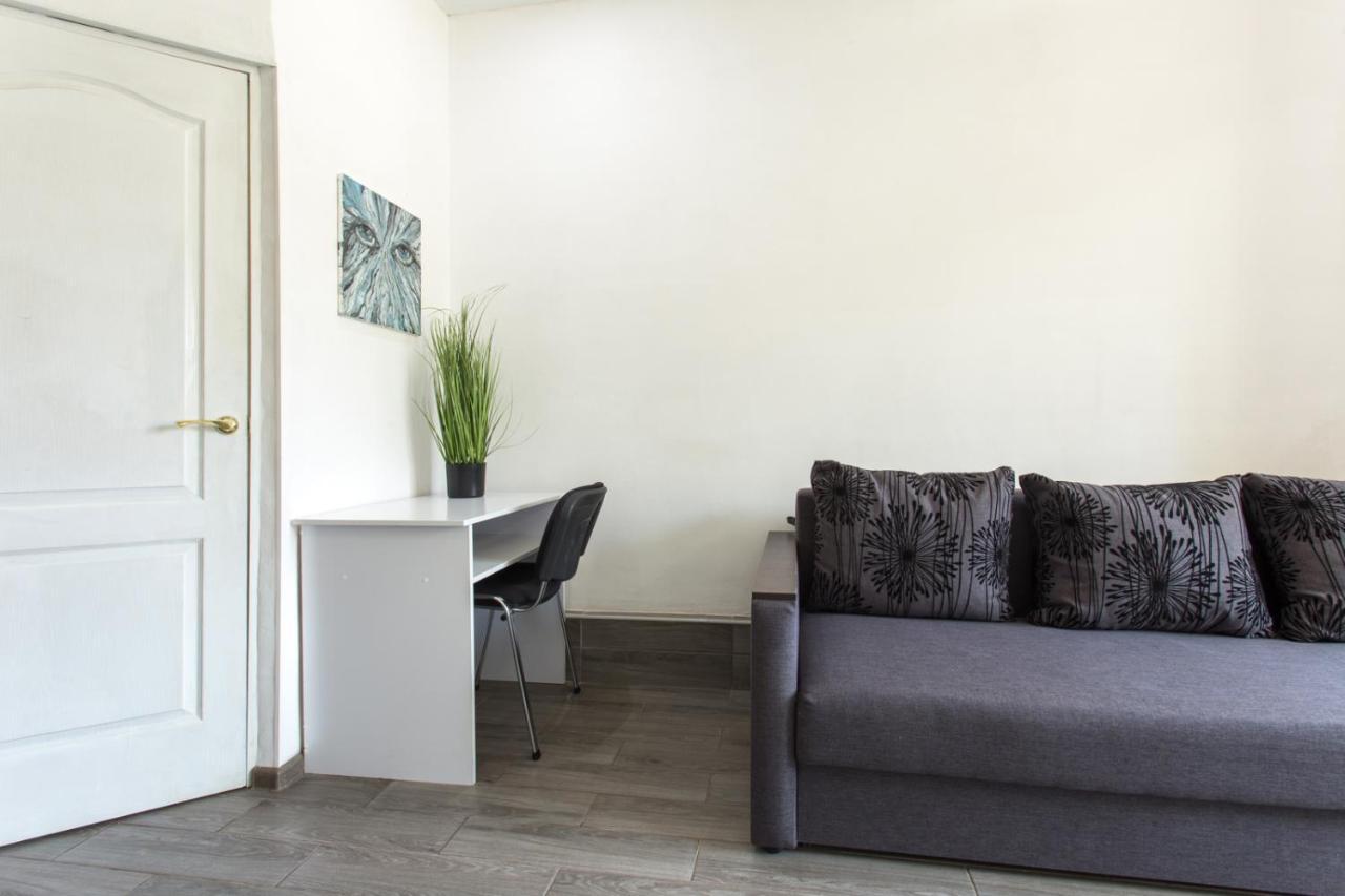 Well Located Studio - Yaroslavska Str. 21 Apartamento Jarkov Exterior foto
