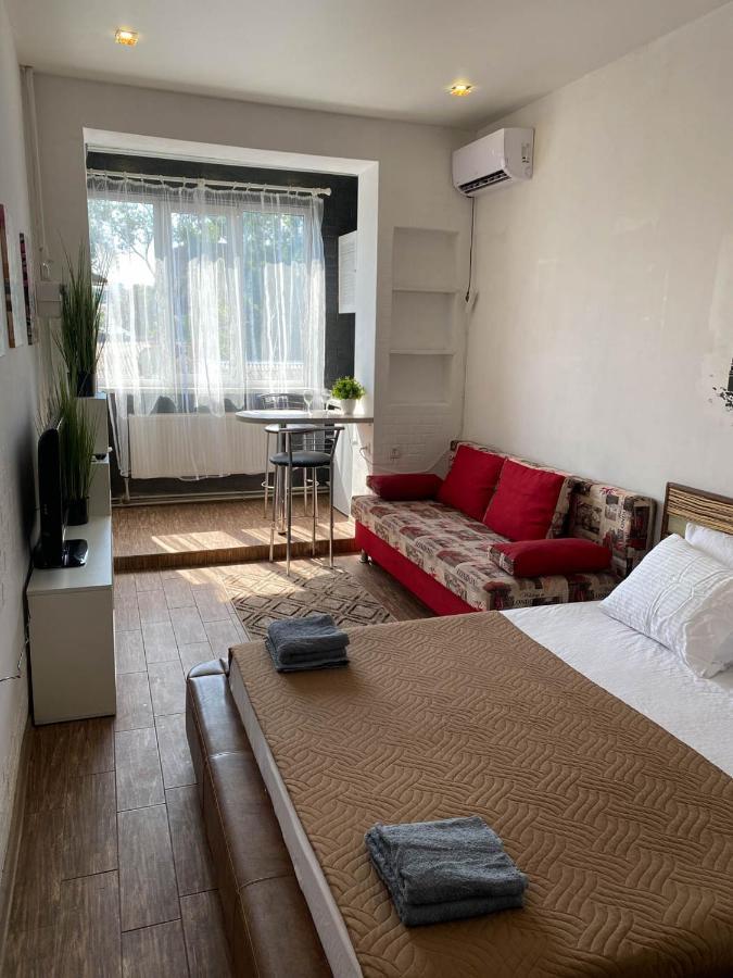 Well Located Studio - Yaroslavska Str. 21 Apartamento Jarkov Exterior foto