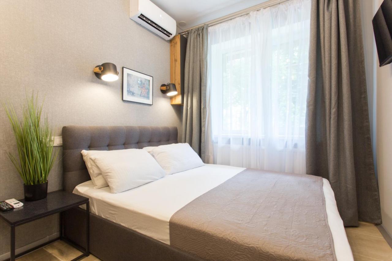 Well Located Studio - Yaroslavska Str. 21 Apartamento Jarkov Exterior foto